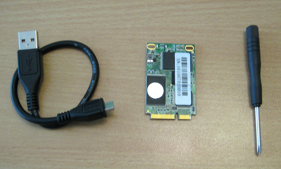 RunCore　SSD16GB