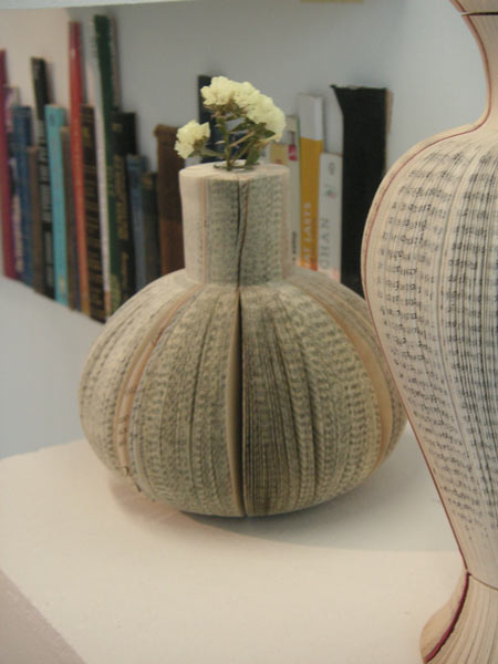 book-vases-by-laura-cahill-l